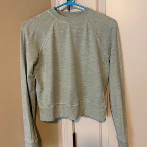 Lululemon cropped crew